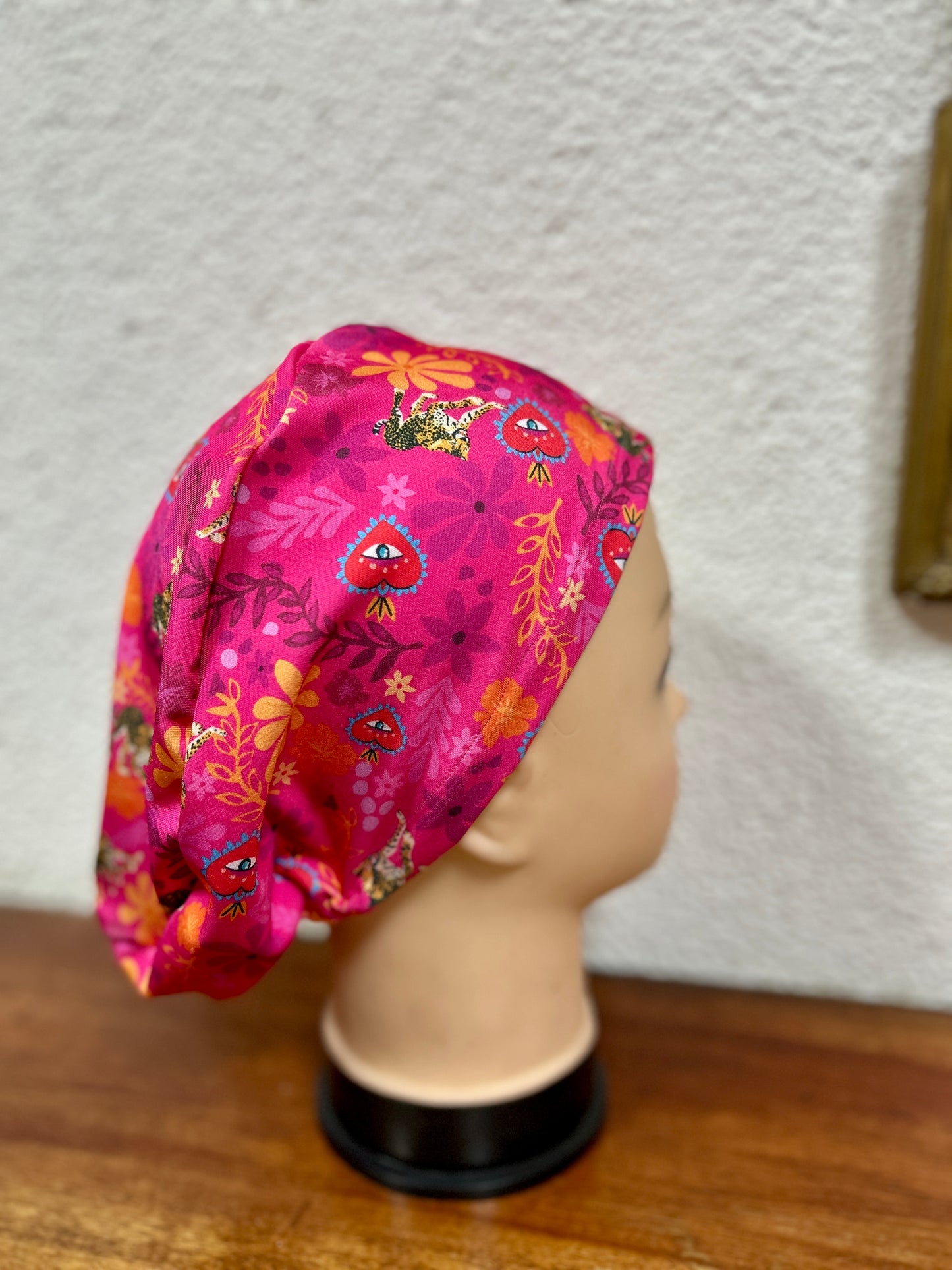 Cofia fucsia leopardo