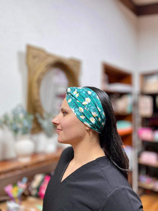 Turbante verde flores