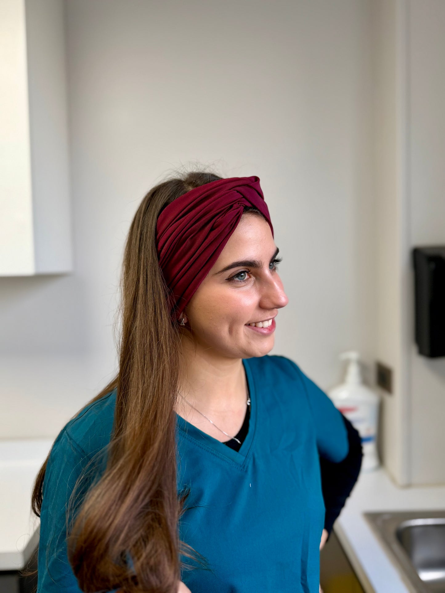 Turbante burdeo