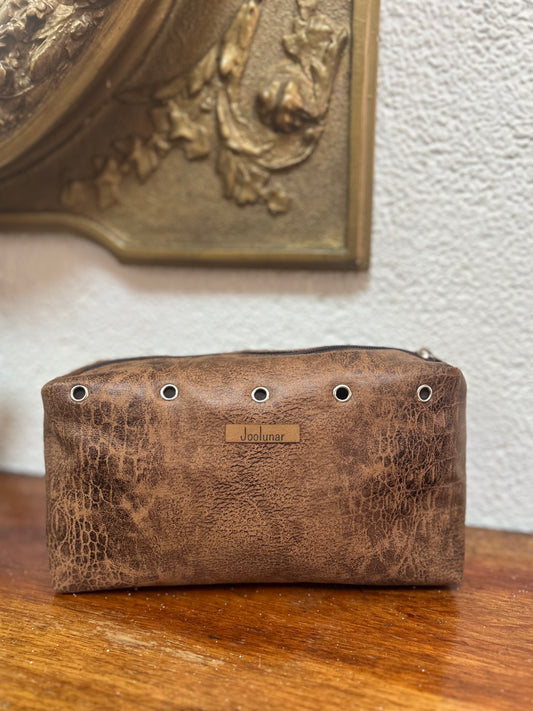 Neceser  cuerina café