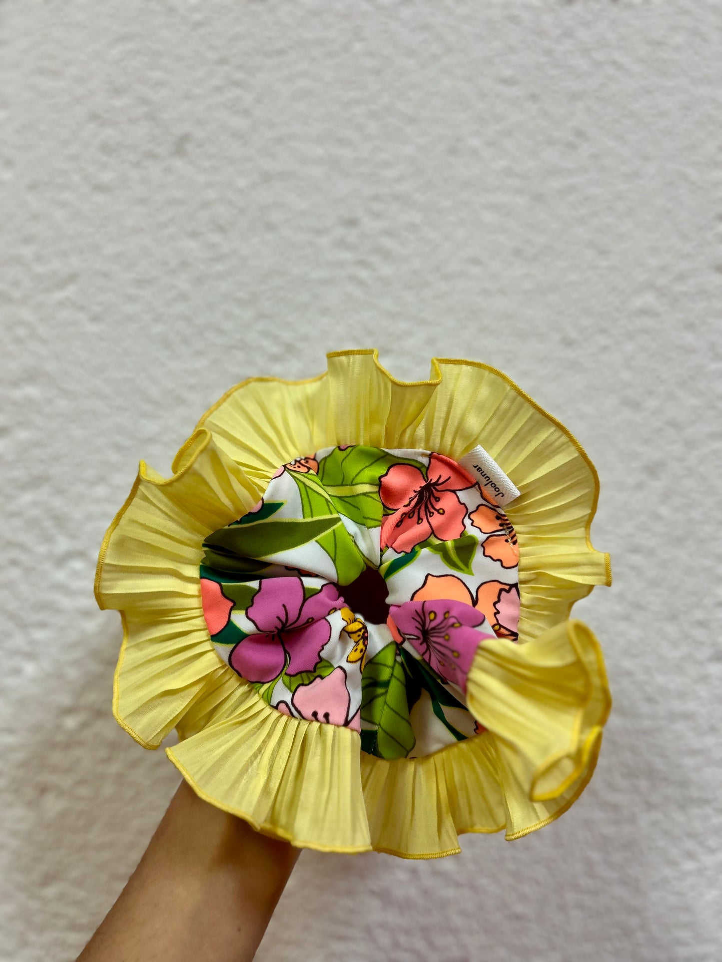 Rumba amarilla flores