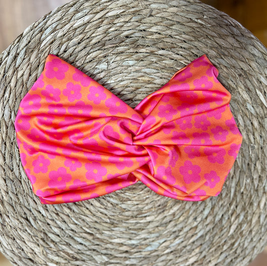Turbante naranjo flores