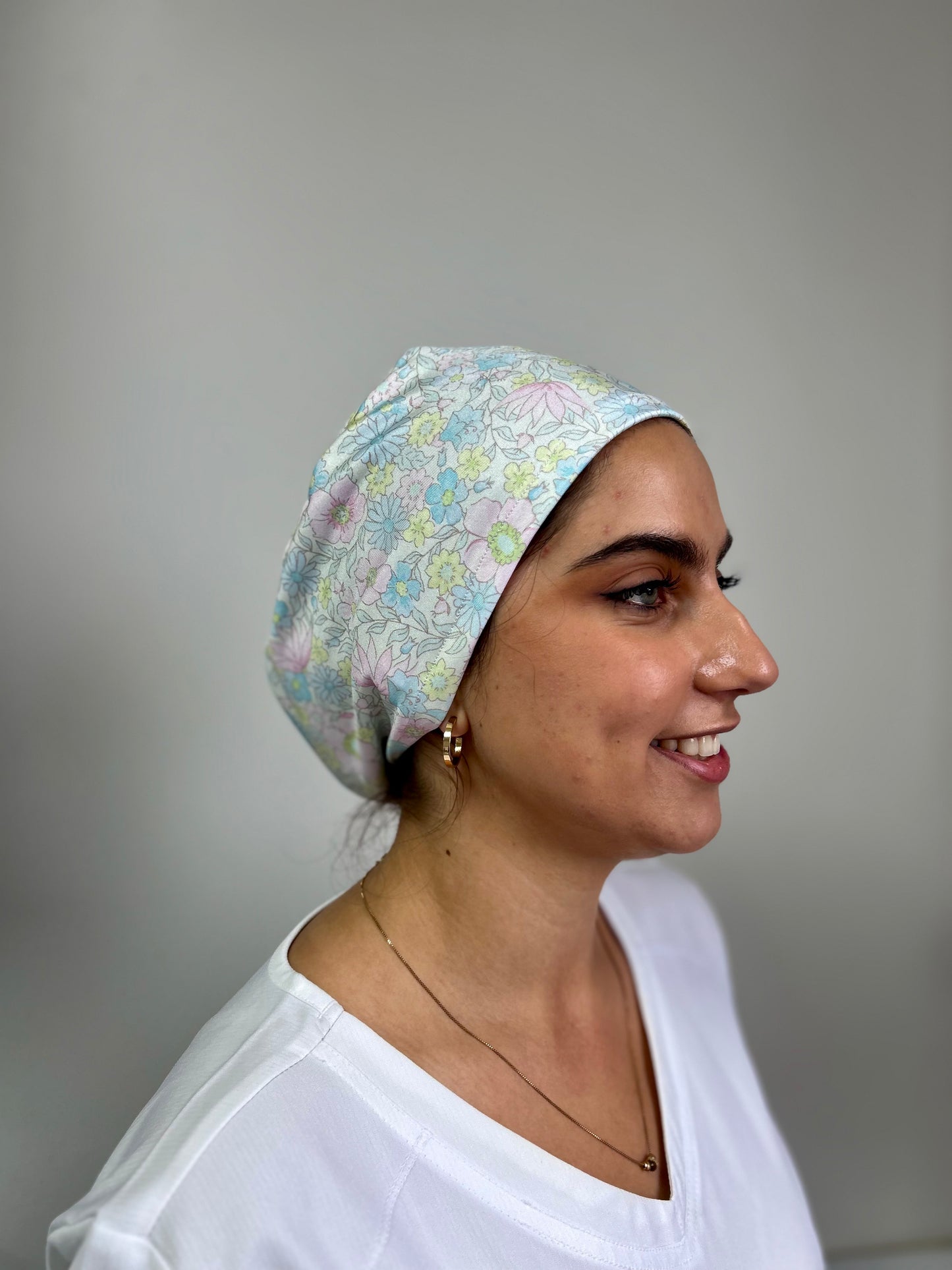 Cofia flores pequeñas